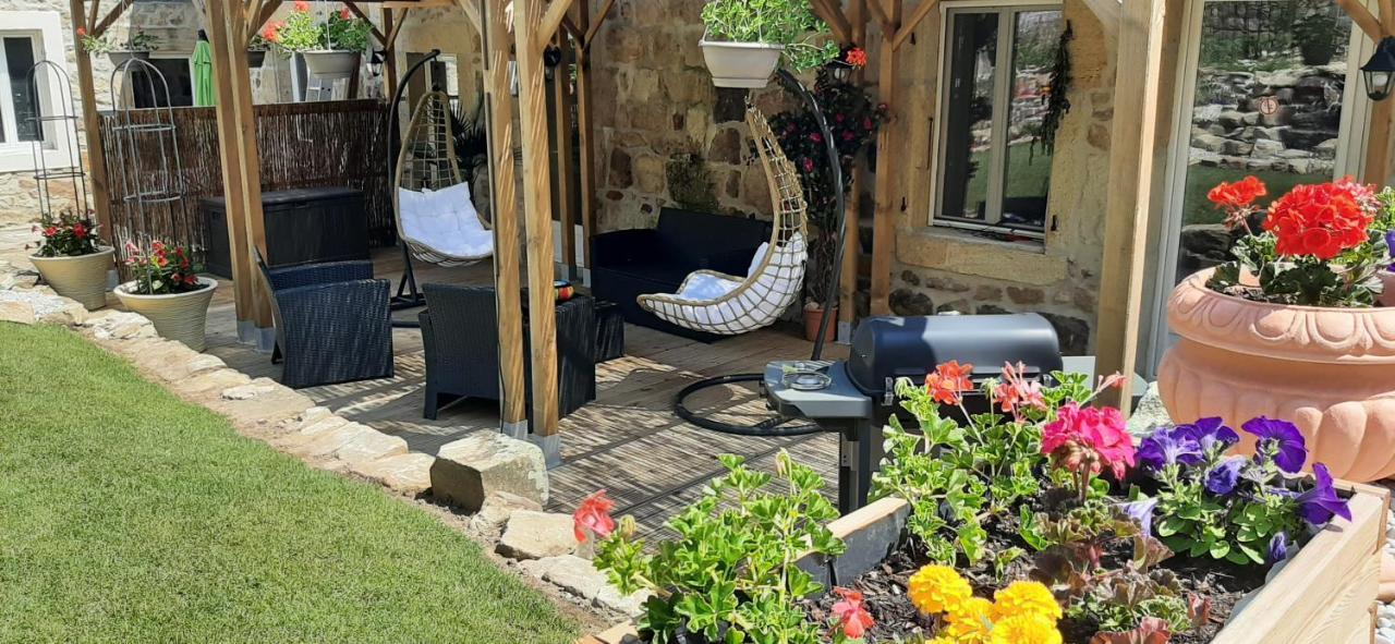 Kassanos "La Garenne" Bed & Breakfast Privas Exterior photo