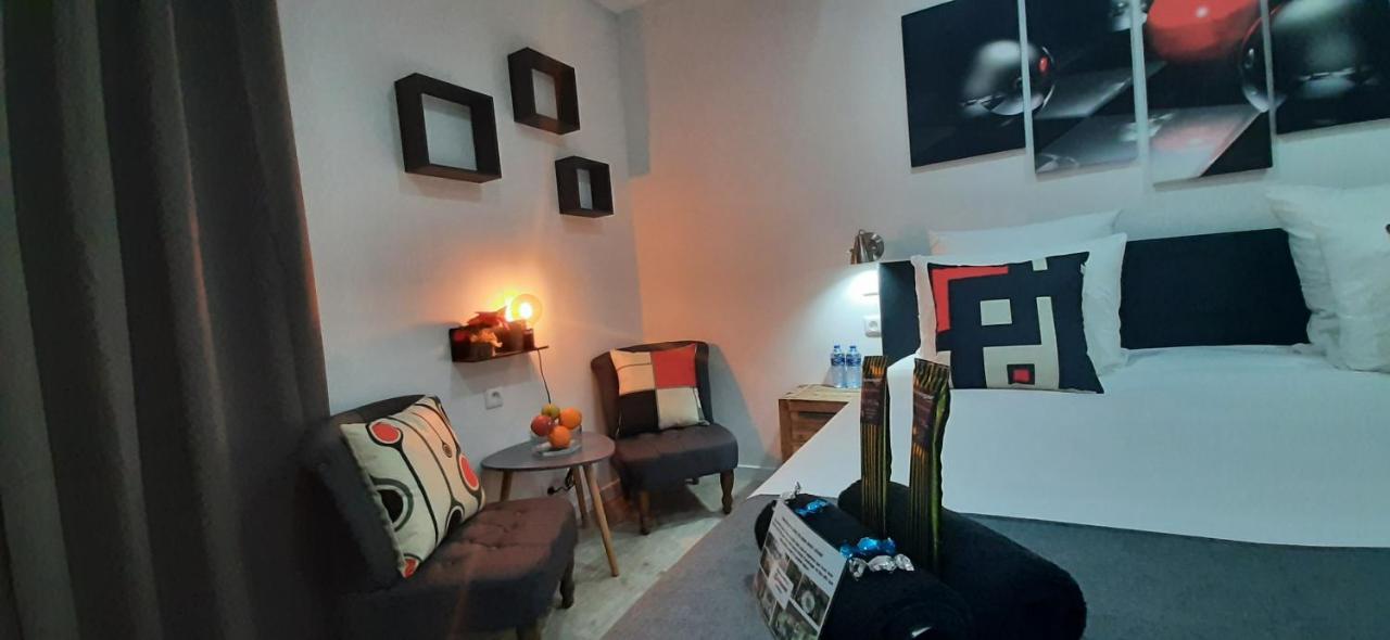 Kassanos "La Garenne" Bed & Breakfast Privas Exterior photo
