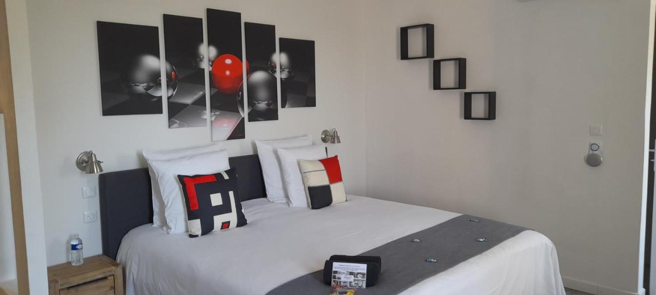 Kassanos "La Garenne" Bed & Breakfast Privas Exterior photo